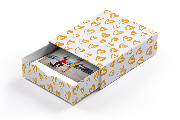 Image of Bilderbox mit 30 Fotos im Design "Herzklopfen Yellow"